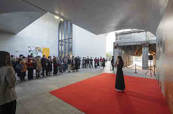 “和合共生 - 李鸿韦的艺术” 在上海龙美术馆西岸馆开幕